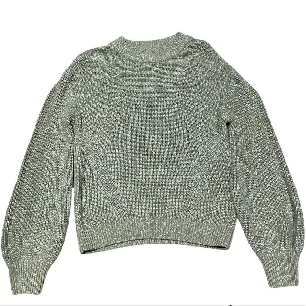 H&M sweater size Medium